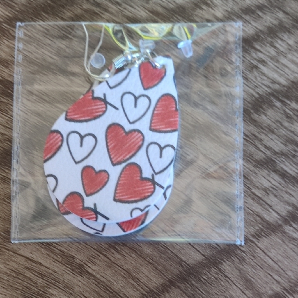 Leather Heart Pattern Teardrop Earrings